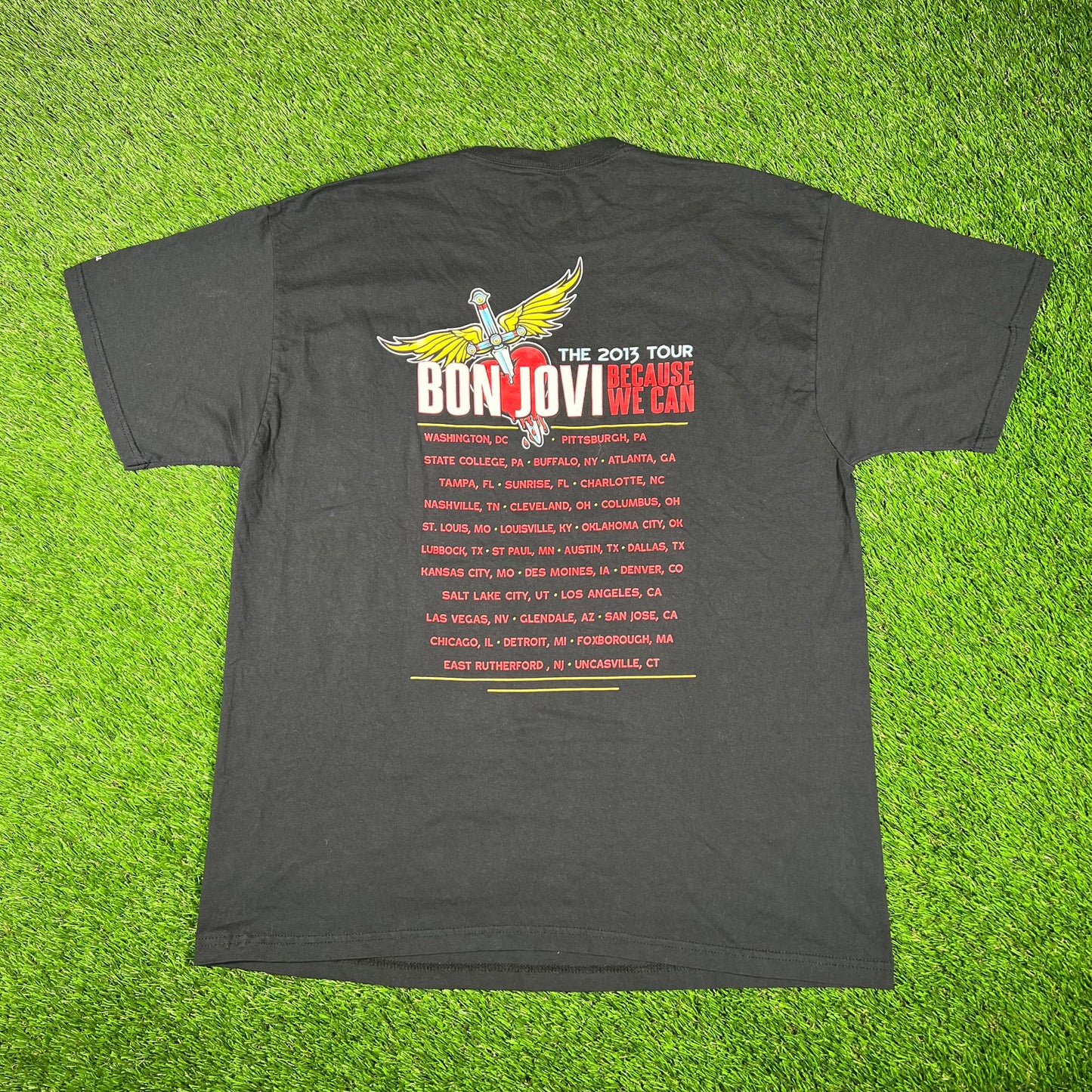 2013 Bon Jovi Because We Can Tour Black Tee Size XL USED v17280