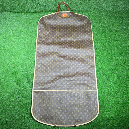 1980s Louis Vuitton Monogram Suit Bag USED v18214