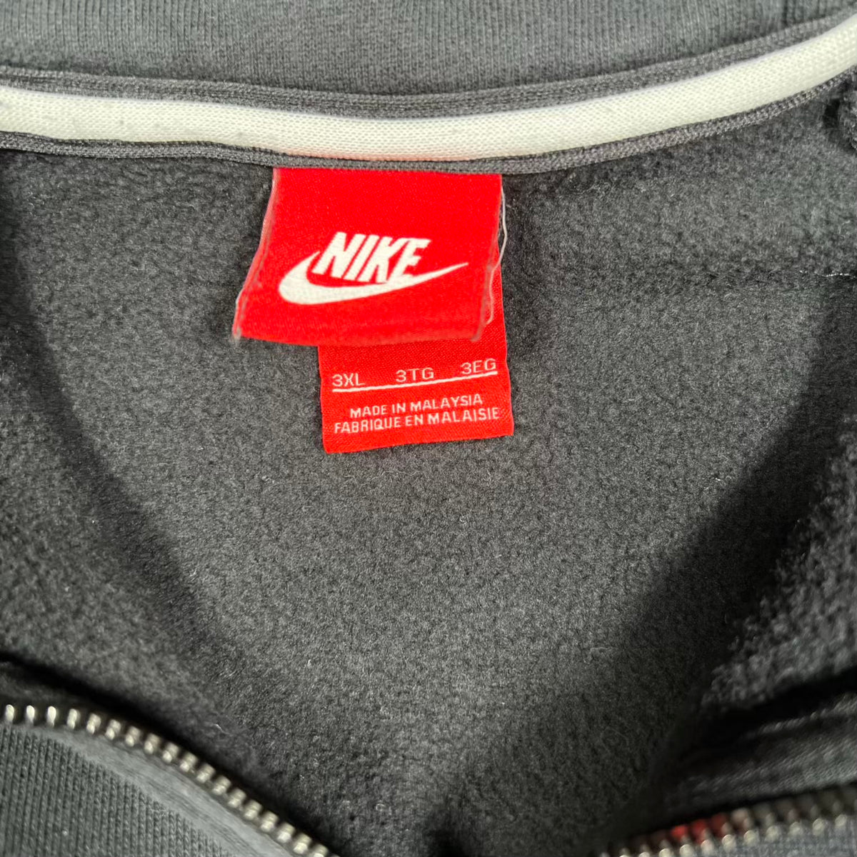 Nike Tech Patched Sleeve Black Zip Up Hoodie Size 3XL USED v20249