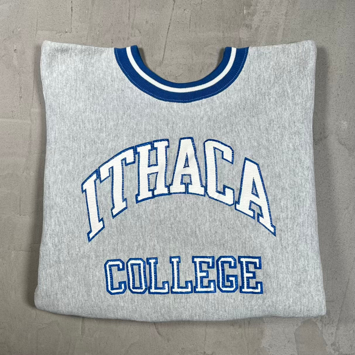 1990s Ithaca College Grey Crewneck Size Large USED v20136