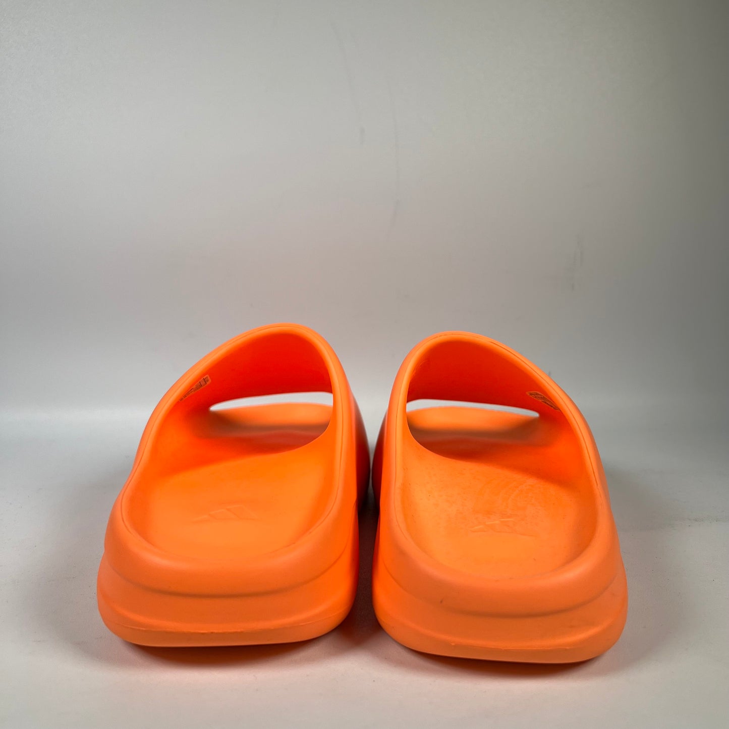 Yeezy Slide Enflame Orange (2021) Size 9 NEW s20657
