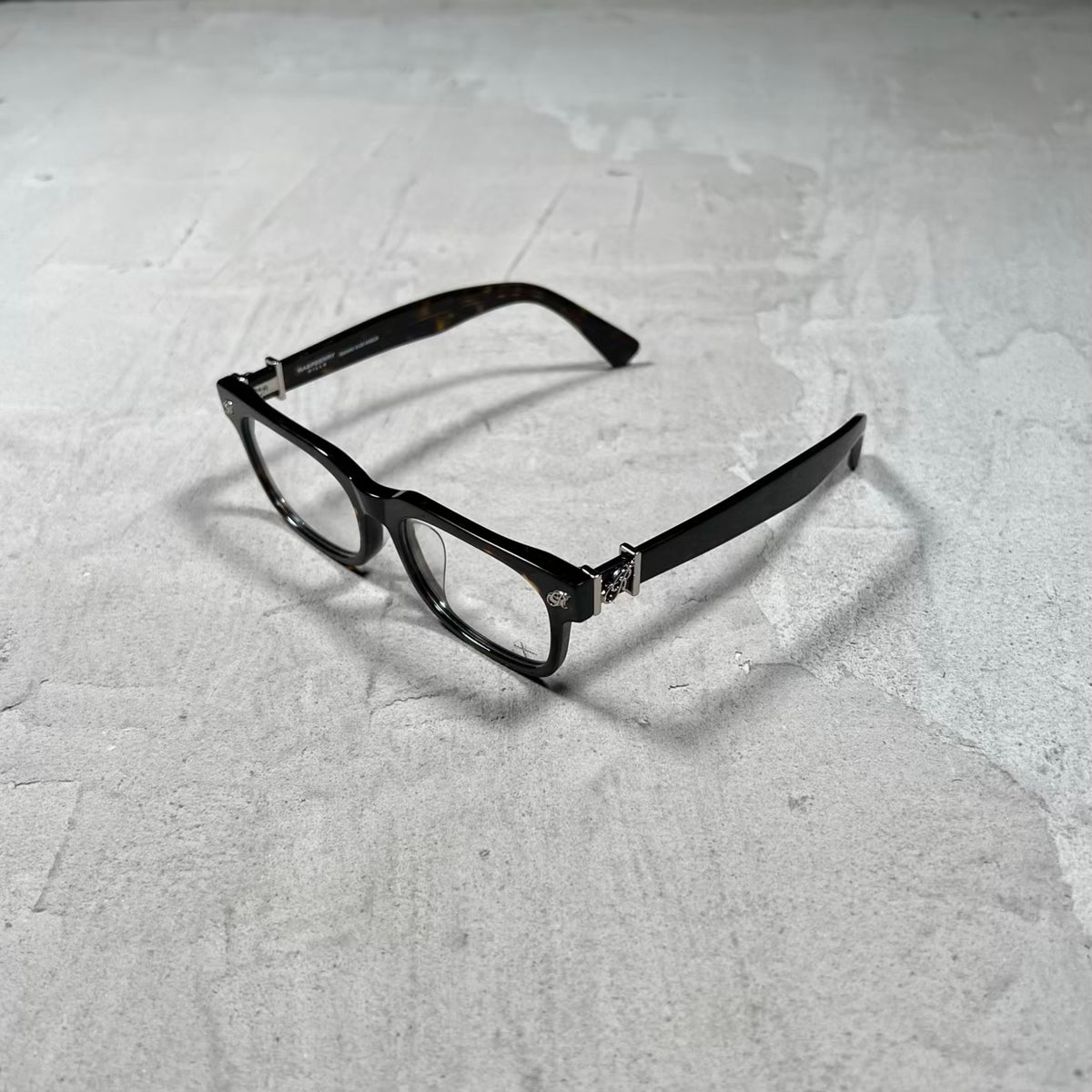 GV Gallery Arguello Tortoiseshell Glasses USED x18376