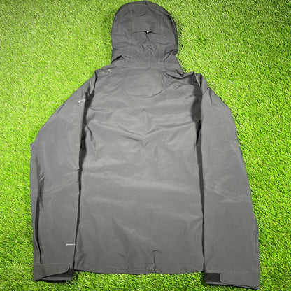 Columbia Nylon Black Rain Jacket Size Medium USED v16882