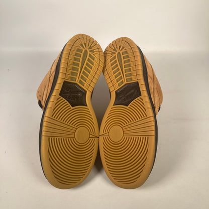 Nike SB Dunk Low Wheat Size 4.5 NEW s16013