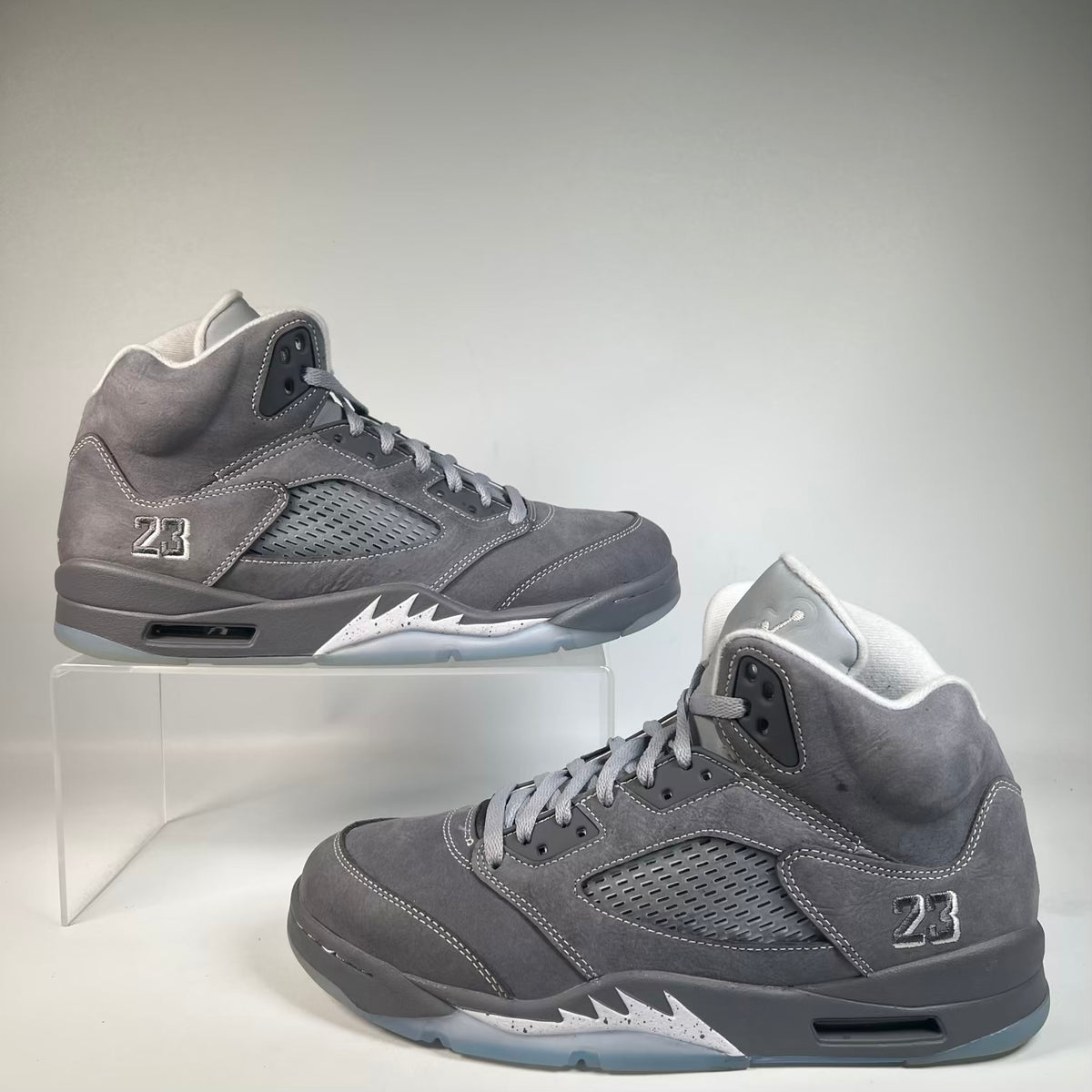 Jordan 5 Wolf Grey (2026) Size 10.5 USED s23637