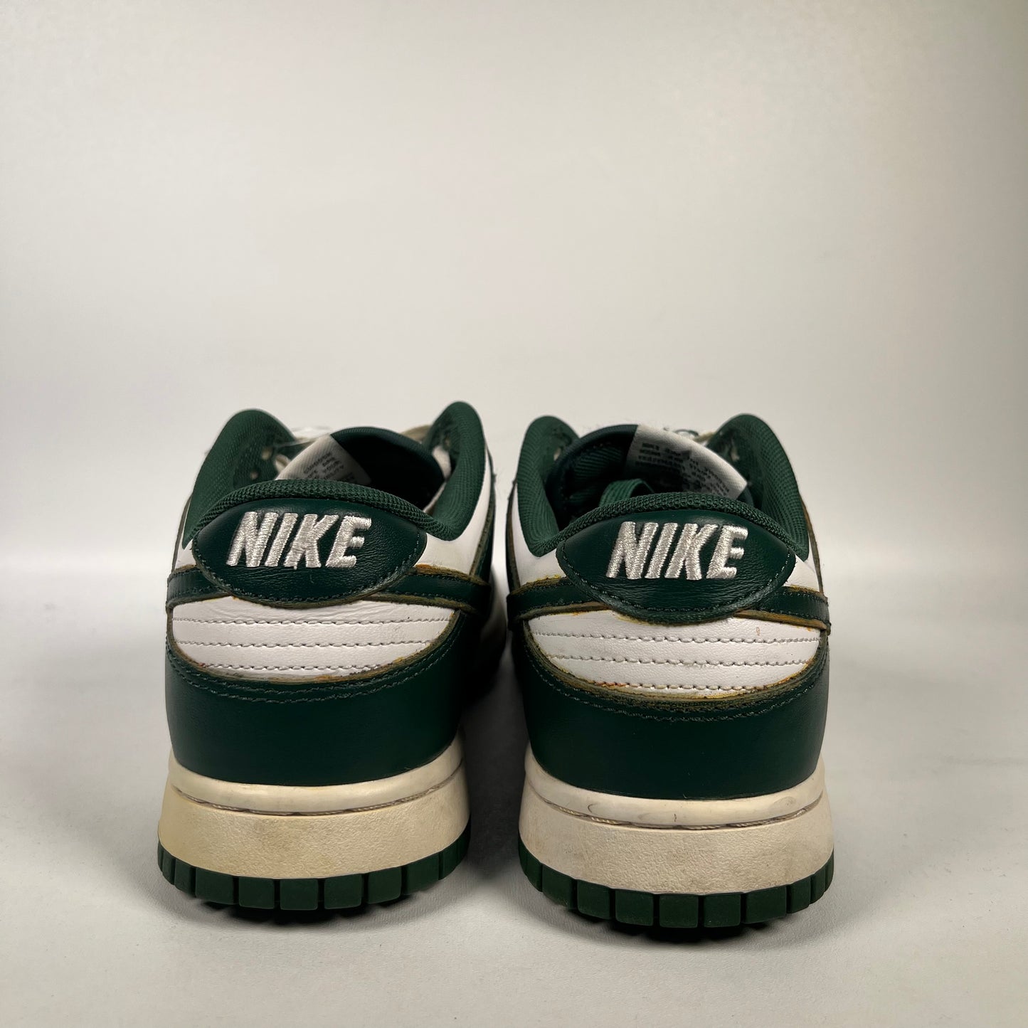 Nike Dunk Low Michigan State Custom Gold Eyelets Size 8.5 USED s6874