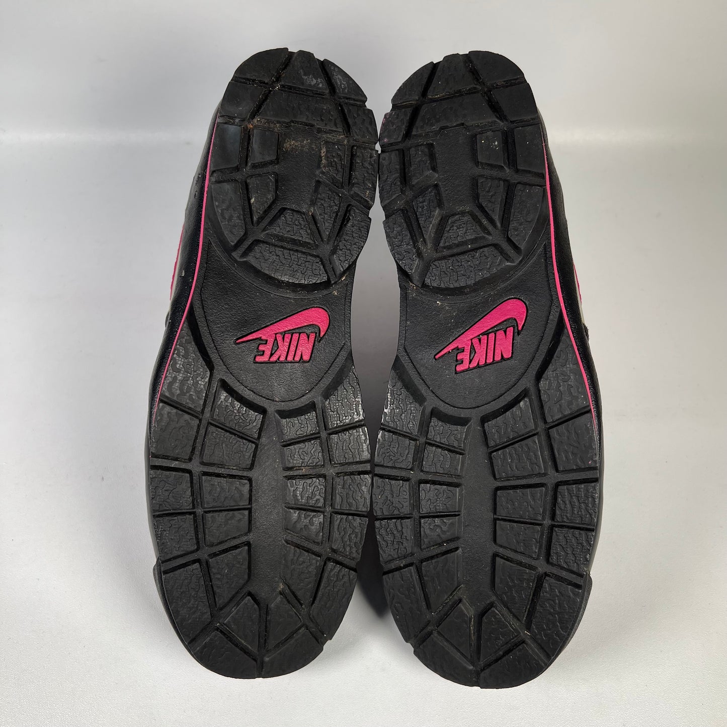 Nike Air Baltoro Pink/Black Hiking Boots (2006) Size 9 USED s19493