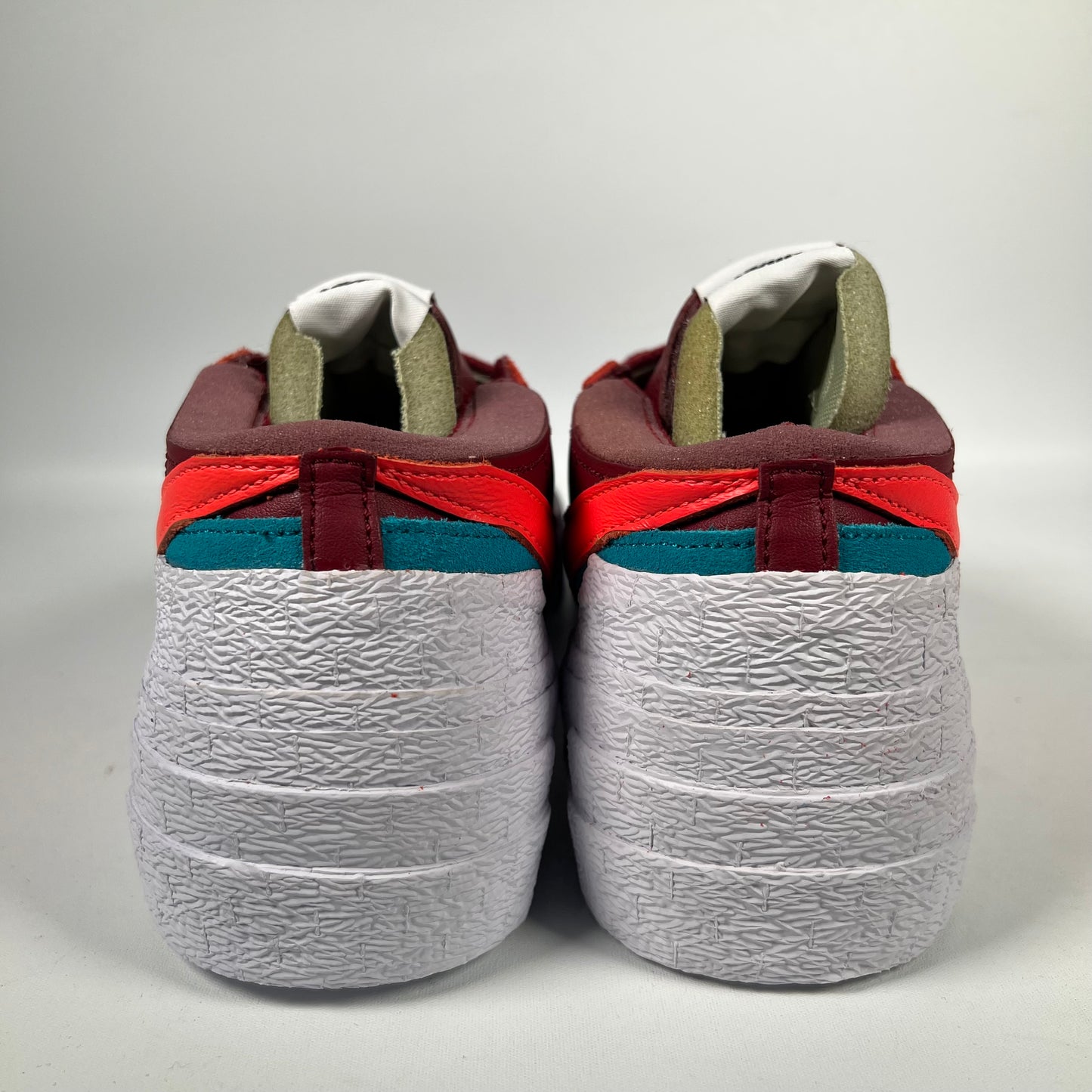 Nike Blazer Low Sacai Kaws Red Size 11 NEW s172878