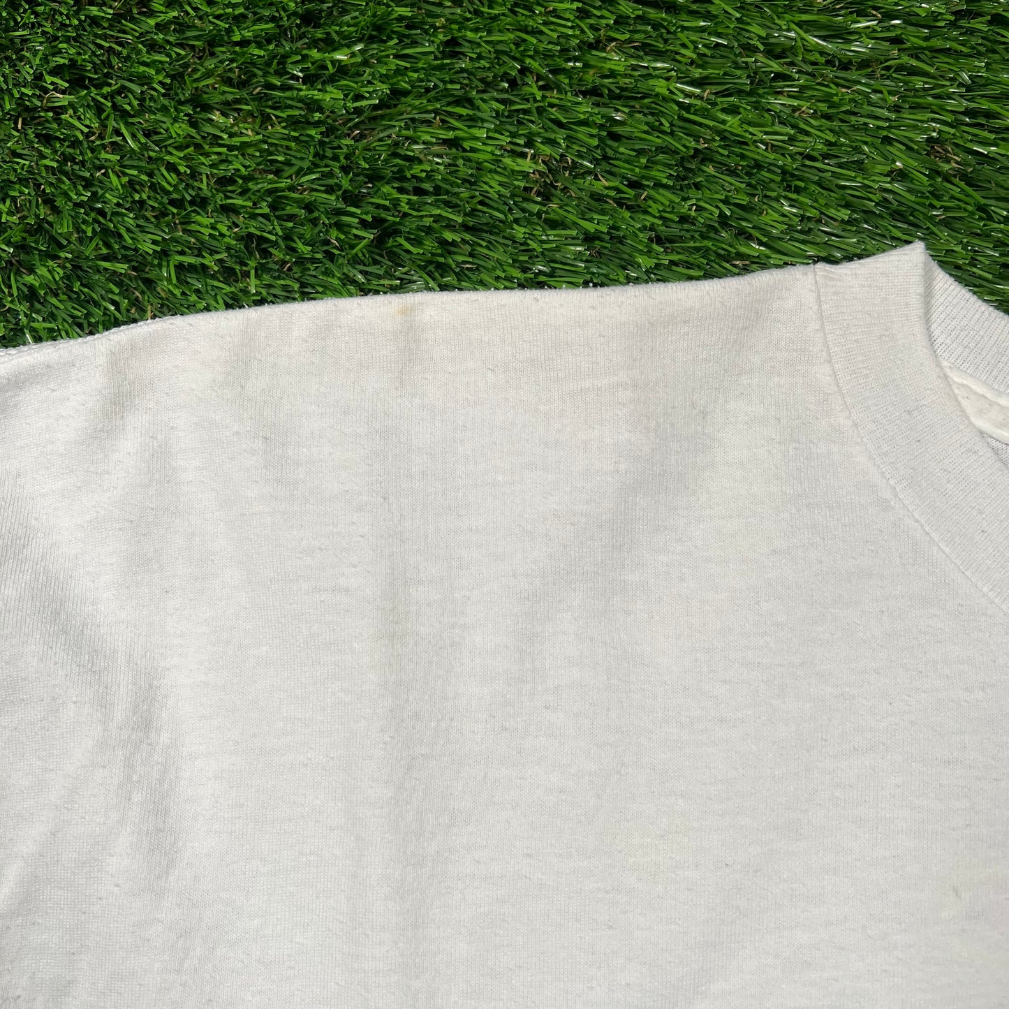 Y2K Maze ft. Frankie Beverly White Tee Size XXL USED v16083