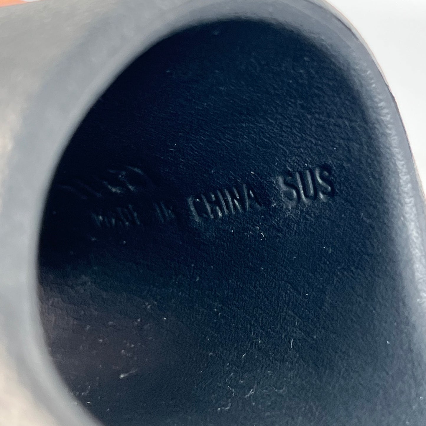Yeezy Slide Onyx (2022) Size 5 USED s22201