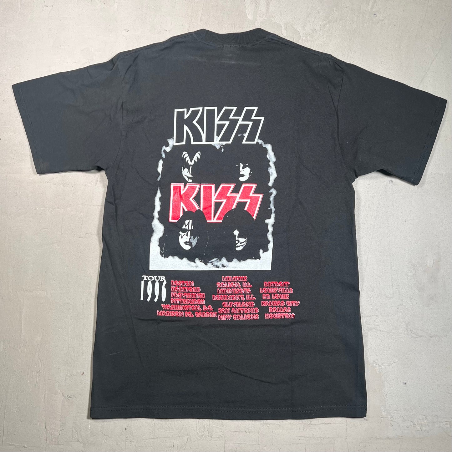 1996 Kiss Tour 4 Faces in Flames Black Tee Jerzees tag Size Large USED v13846