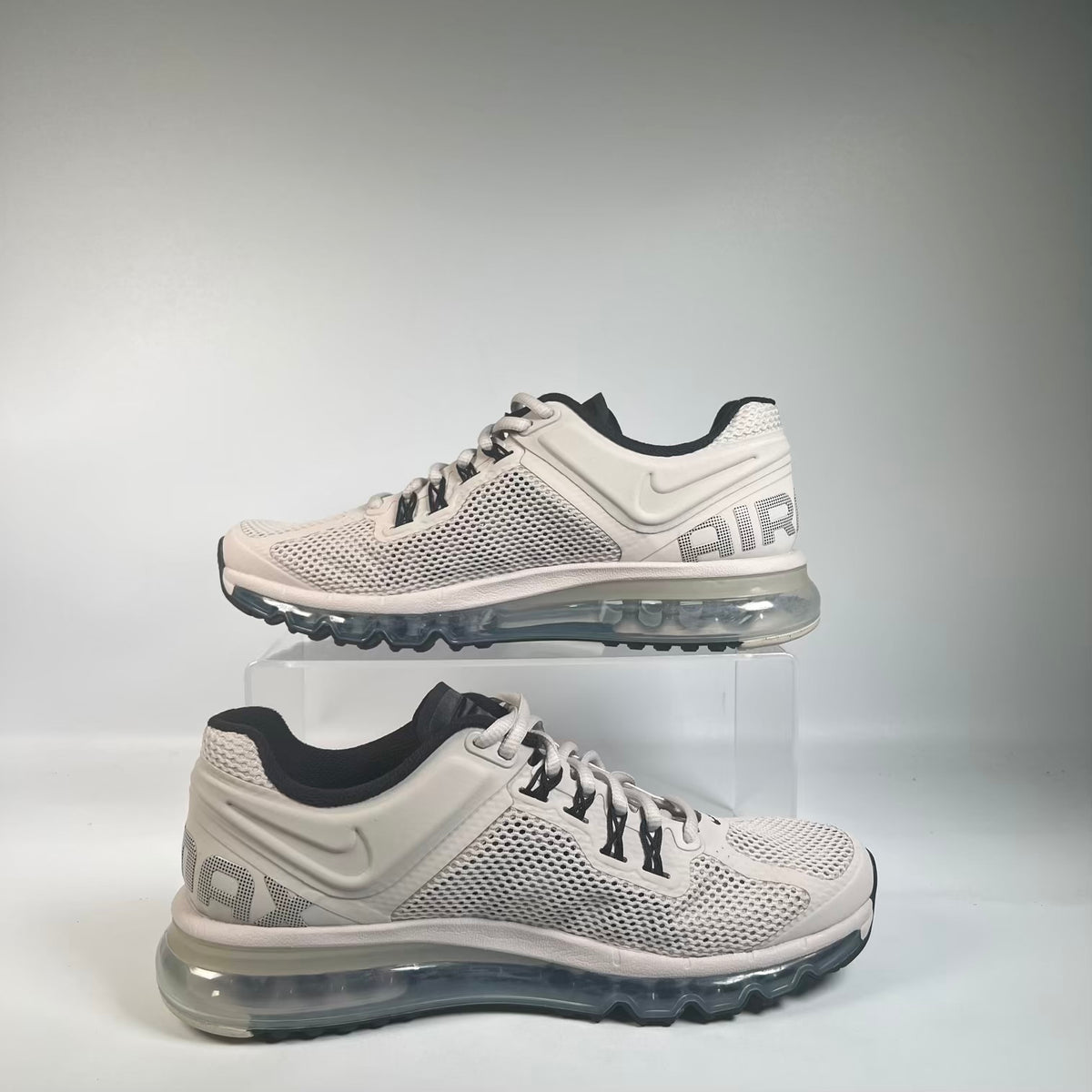 Nike Air Max 2013 Light Bone (2023) Size 8.5 USED s23417