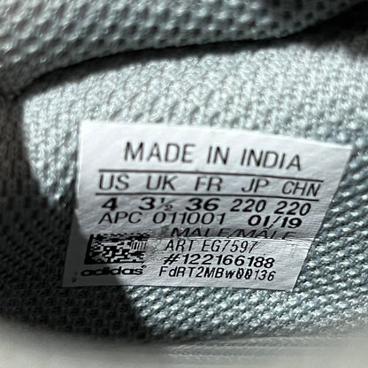 Yeezy 700 Inertia (2019) Size 4 USED s18817