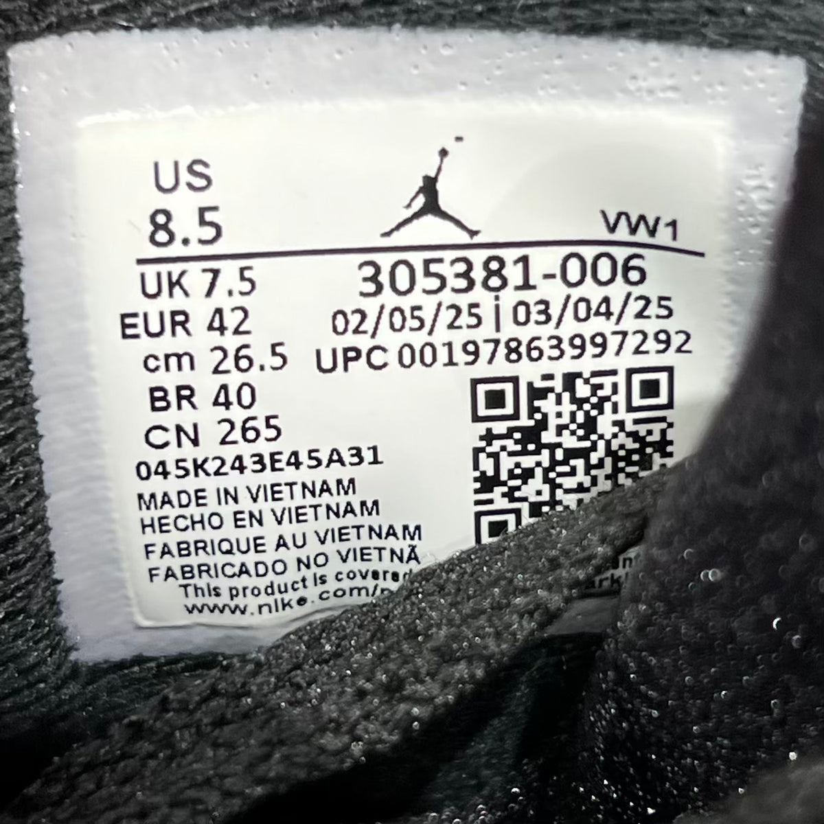 Jordan 8 Aqua (2025) Size 8.5 USED s23386