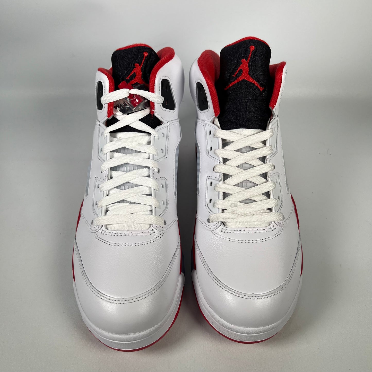 Jordan 5 Fire Red Black Tongue (2025) Size 10.5 NEW s18757