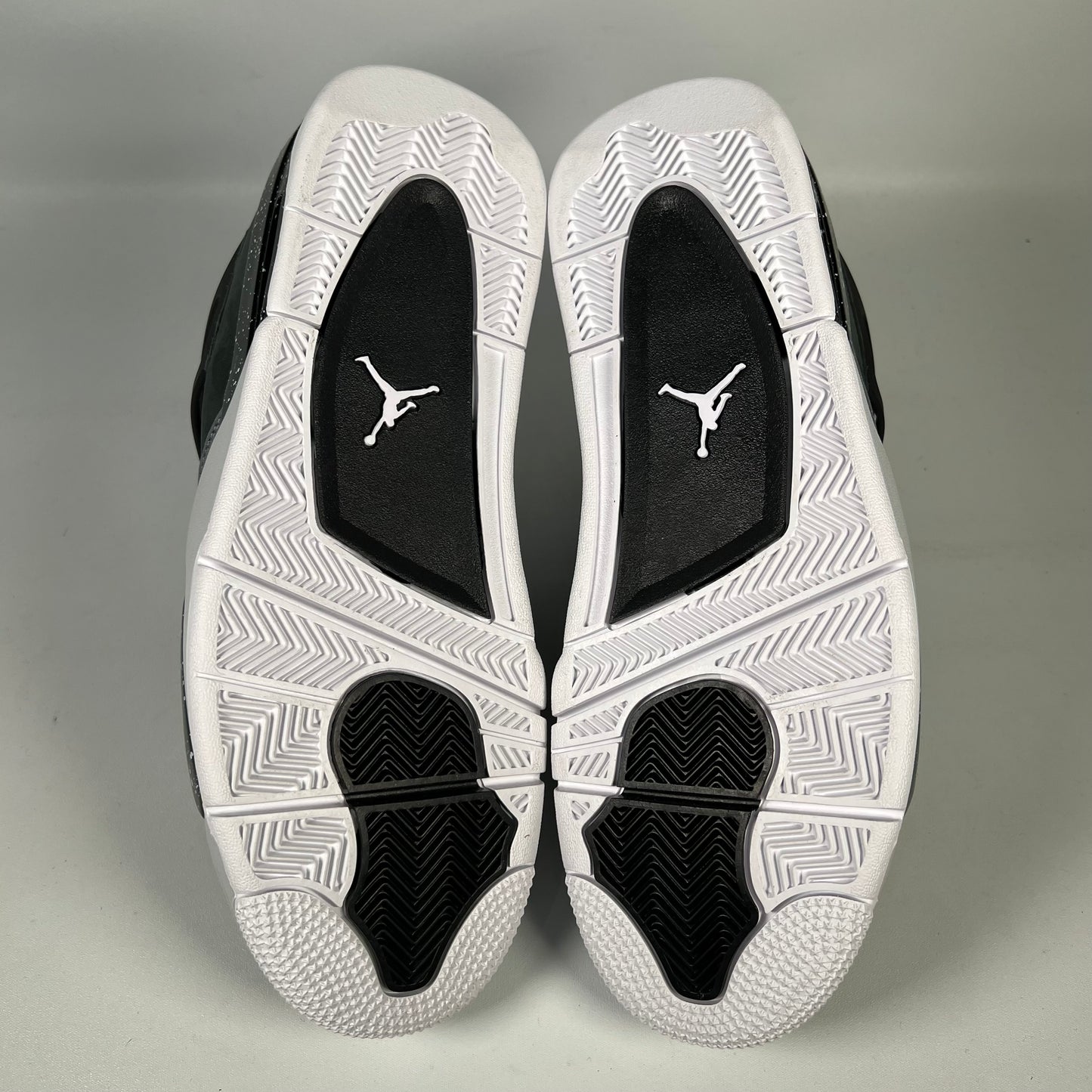 Jordan 4 Fear (2024) Size 10 NEW s20274
