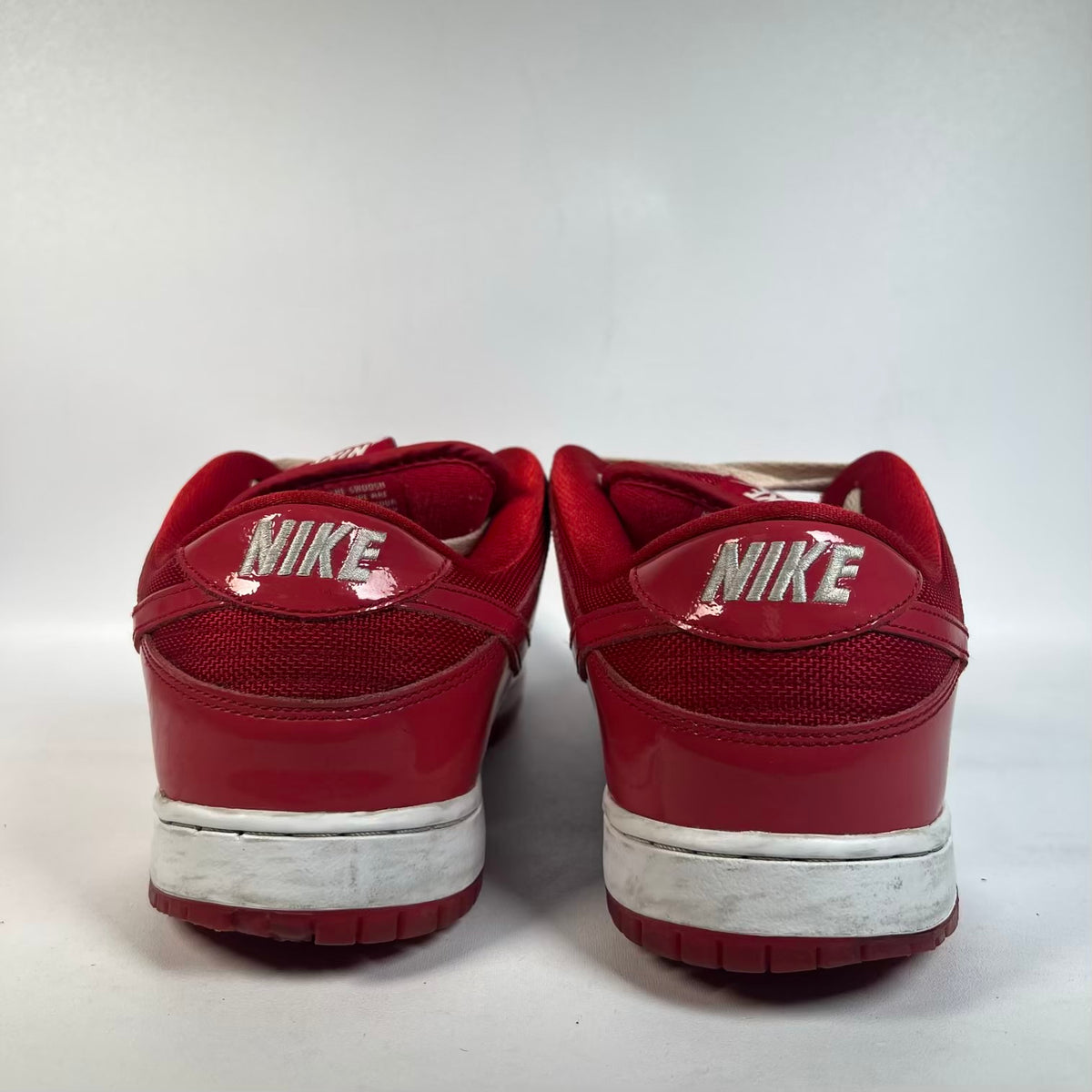 Nike SB Dunk Low Red Patent Leather (2014) Size 11 USED s23515