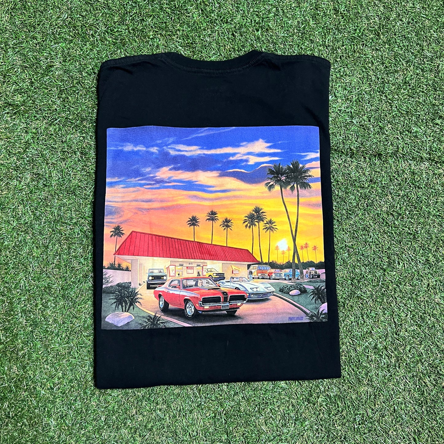 In N Out California Black Tee Size XL USED v15975