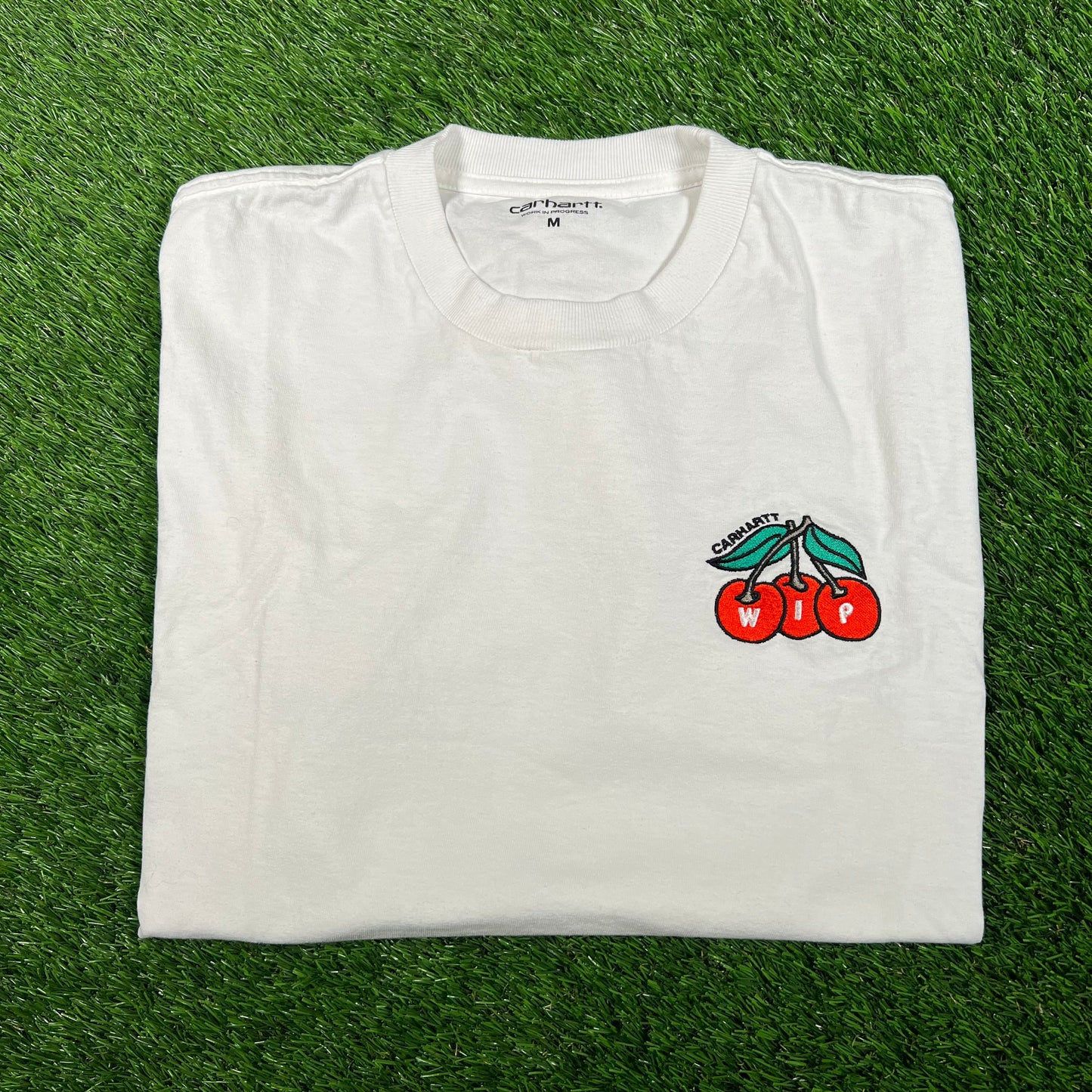 Carhartt Whip Cherry's White Tee Size Medium USED v18009