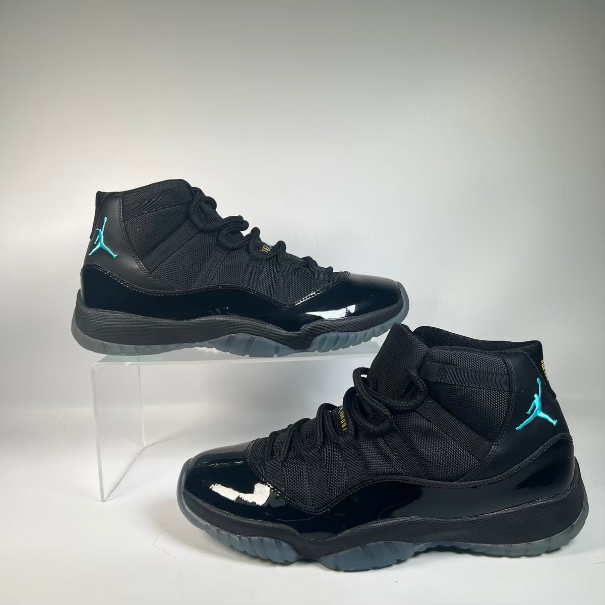 Jordan 11 Gamma Blue (2013) Size 10.5 USED s23420