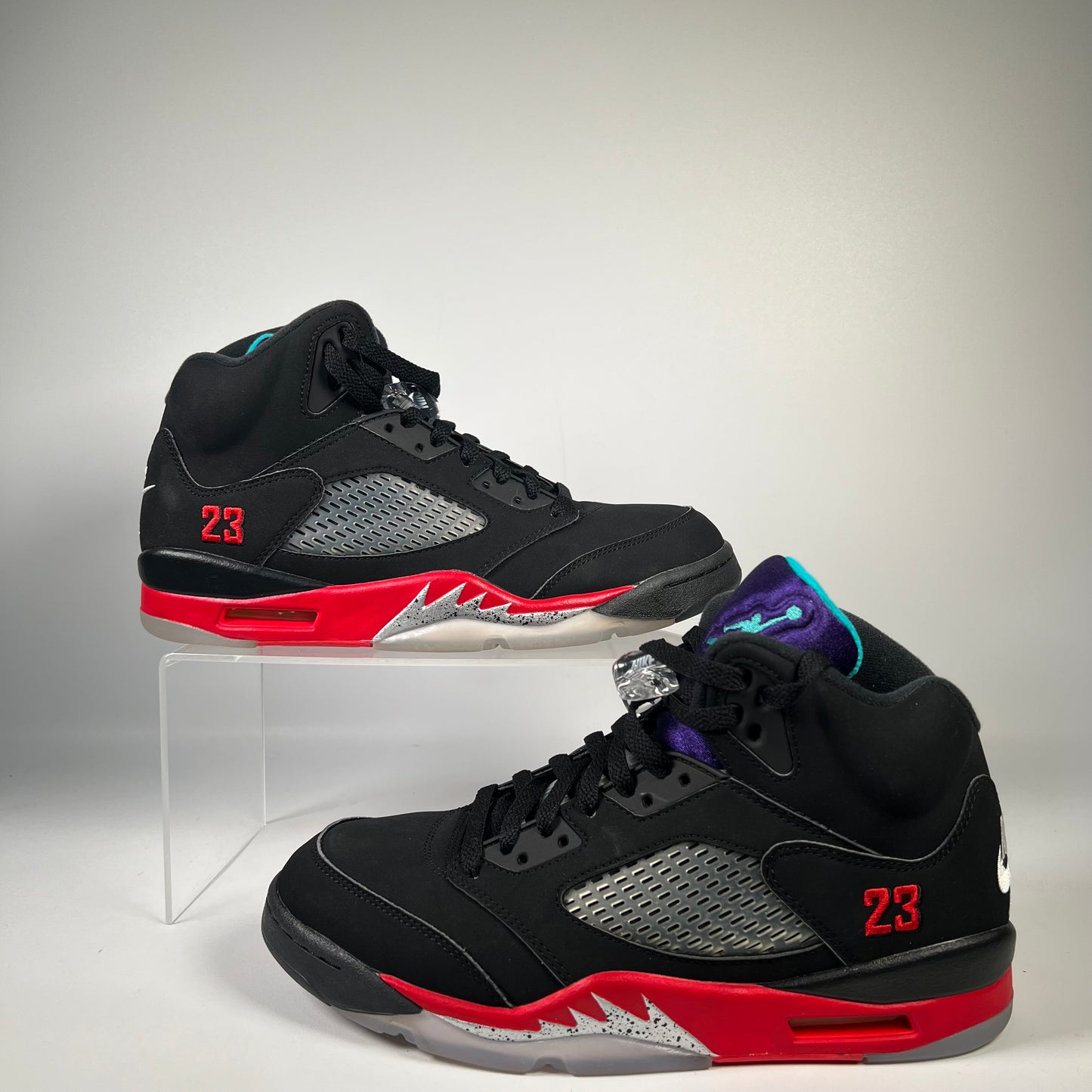 Jordan 5 Top 3 (2020) Size 9 USED s20139