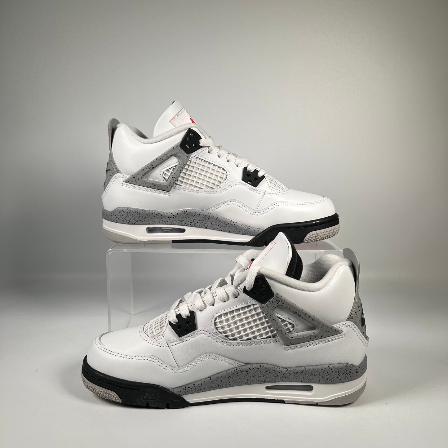 Jordan 4 White Cement (2025) Size 7y NEW s18960