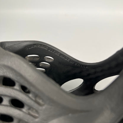 Yeezy Foam Runner Onyx (2024) Size 11k USED s18970