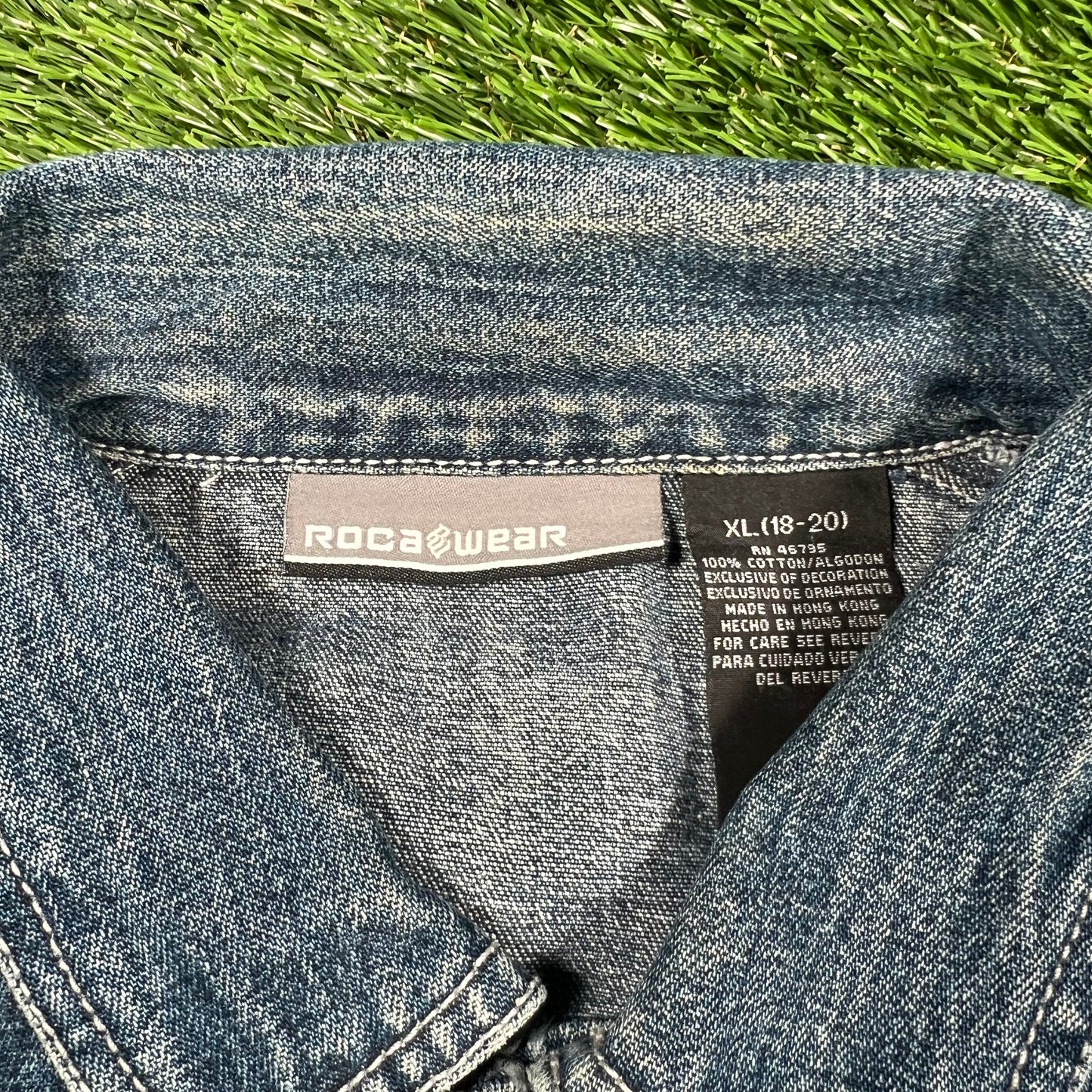 1990s Rocawear Blue Denim Jacket Size XL USED v17034
