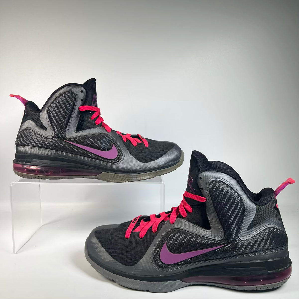 Nike LeBron 9 Miami Nights (2011) Size 10.5 USED s23328