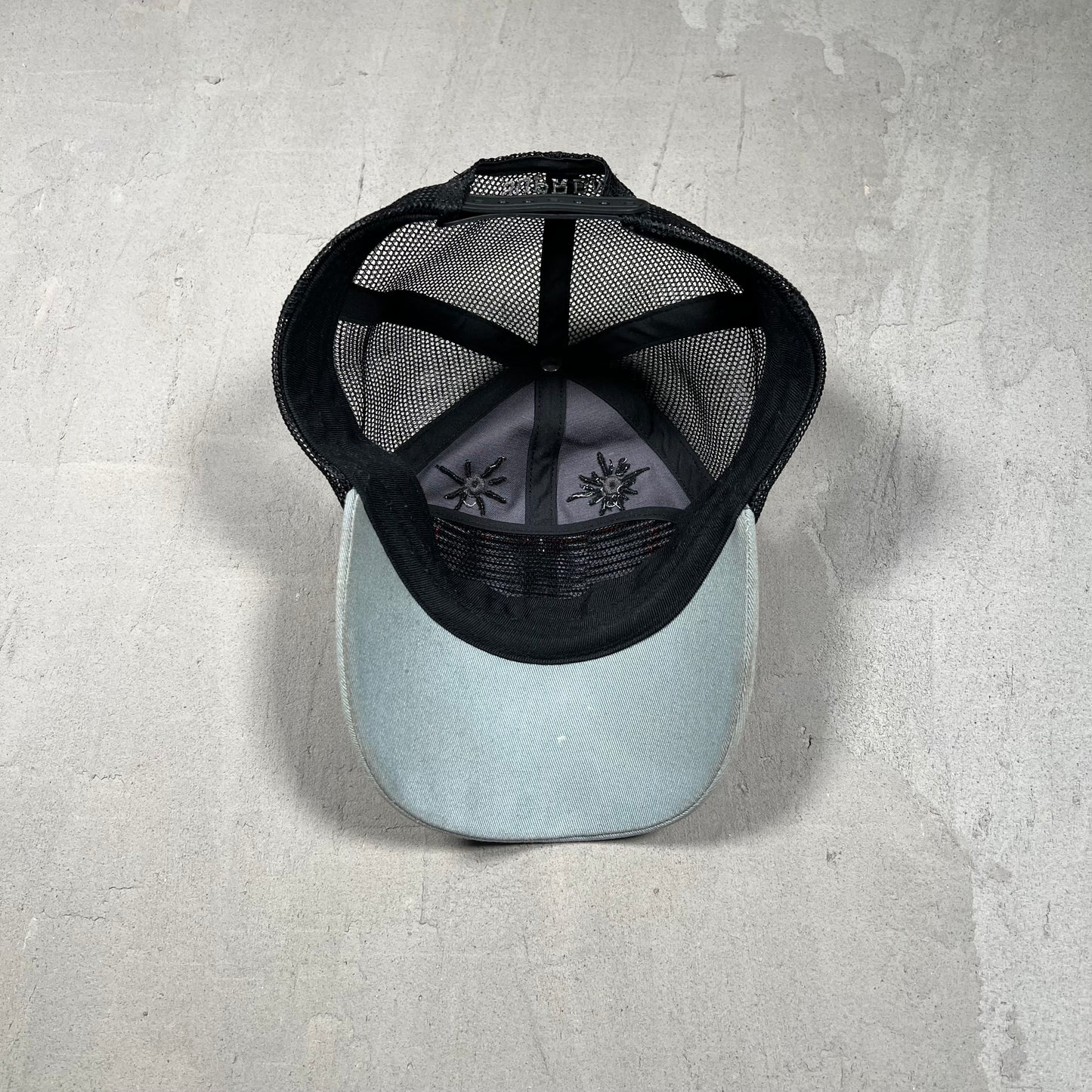 Supreme Reaper Mesh Back 6 Panel Grey (2025) USED x17302
