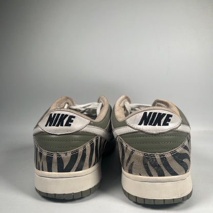 Nike Dunk Low Daktari (2003) Size 11 USED s20909