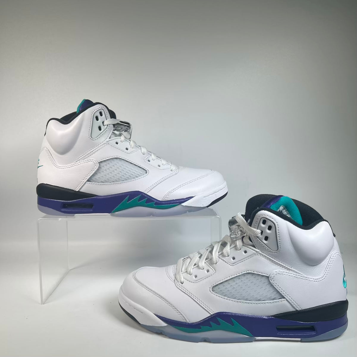 Jordan 5 Grape (2025) Size 8.5 NEW s23683