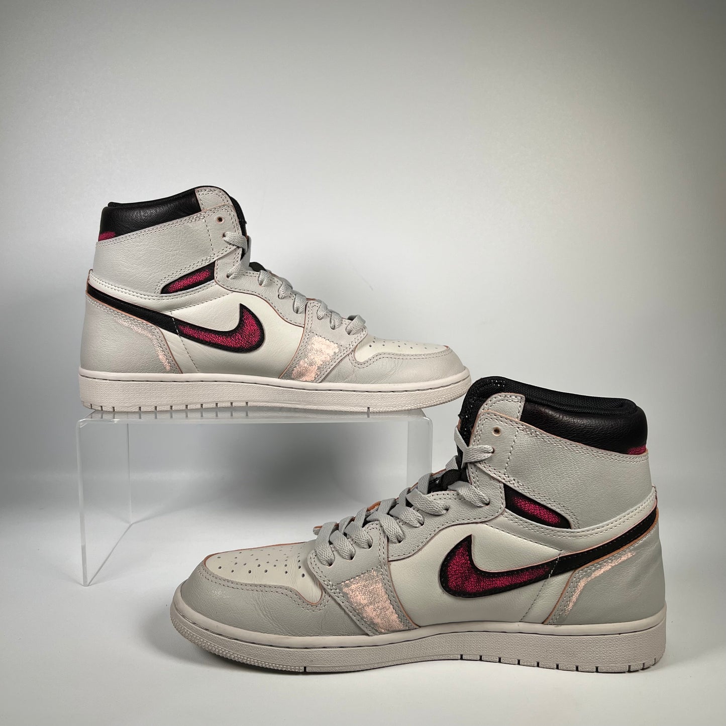 Jordan 1 High SB Defiant NYC to Paris PROMO SAMPLE (2019) Size 11 USED s18048