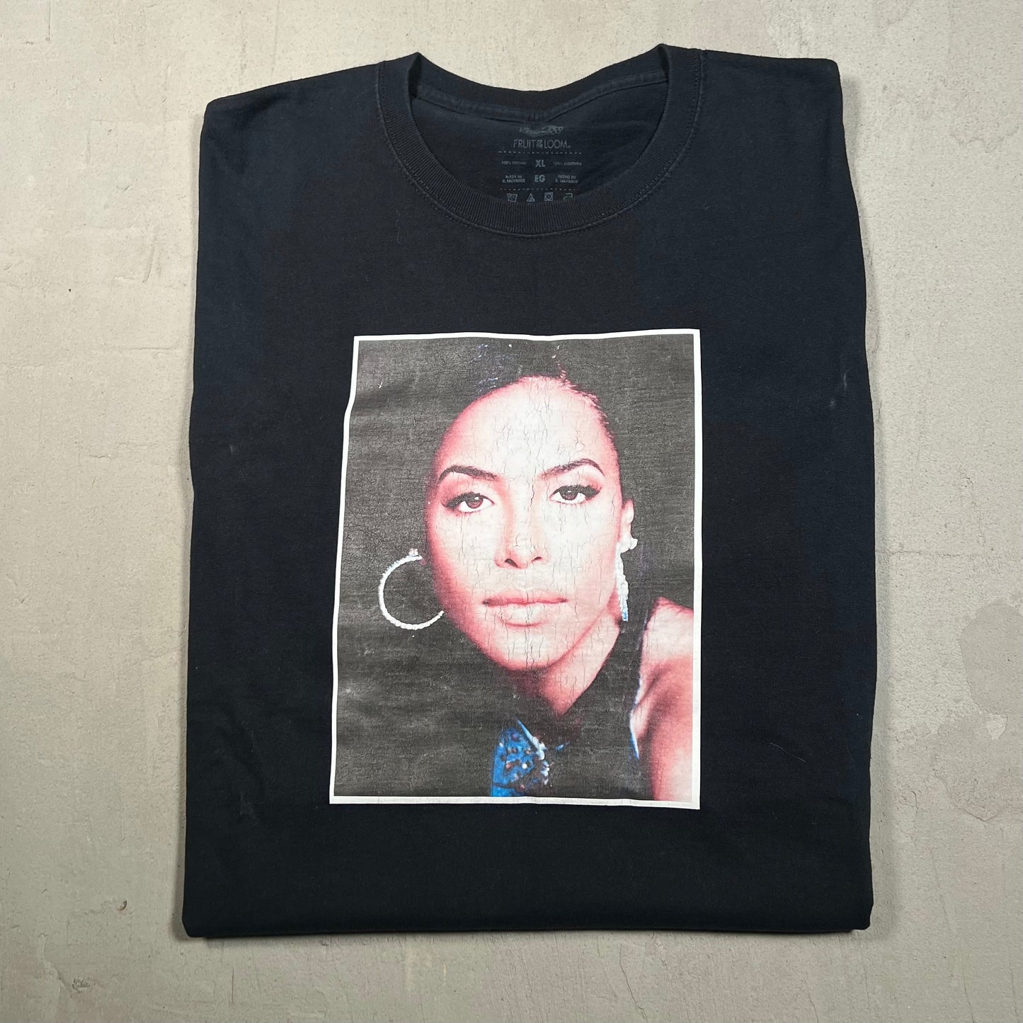 Y2K Aaliyah Portrait Black Tee Size XL USED v17823