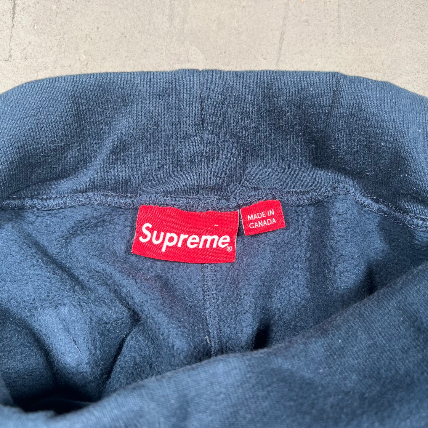 Supreme Navy "S" Logo Sweatpants (2018) Size XL USED x17019