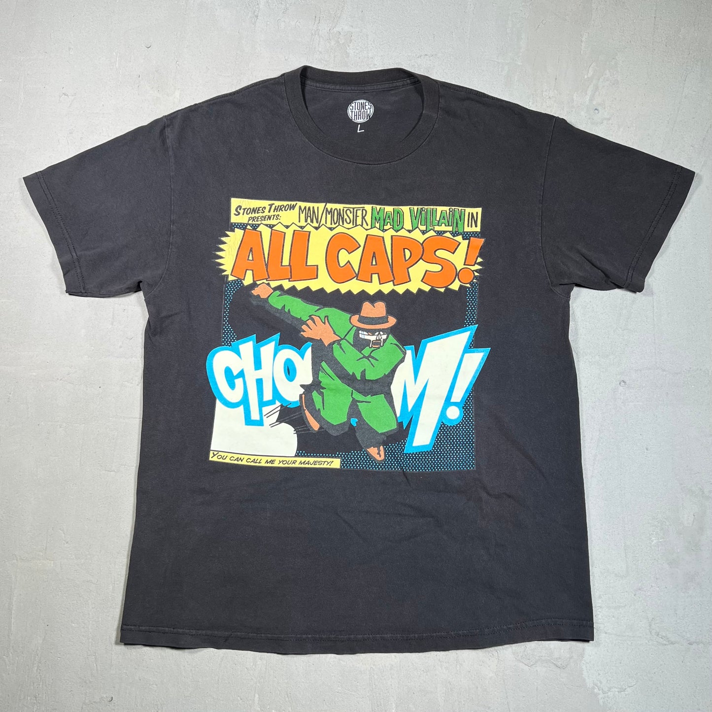 MF Doom Mad Villian "ALLCAPS" Black Tee Size Large USED v19552