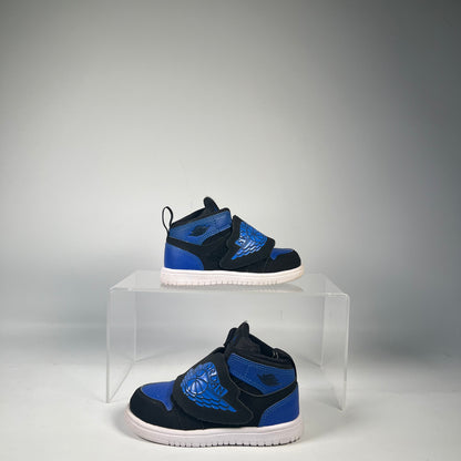 Sky Jordan 1 Hyper Royal Size 8C USED