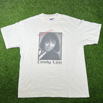 1990s Cindy Lou White Tee Size Large USED v16939