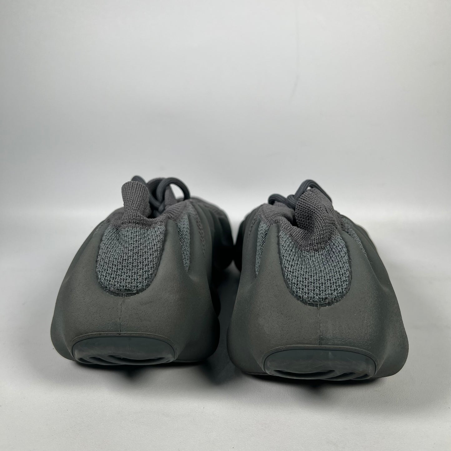 Yeezy 450 Stone Teal (2022) Size 9 USED s20059