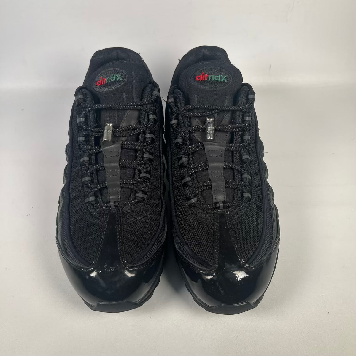 Nike Air Max 95 Undefeated Black (2025) Size 9.5 USED s23736