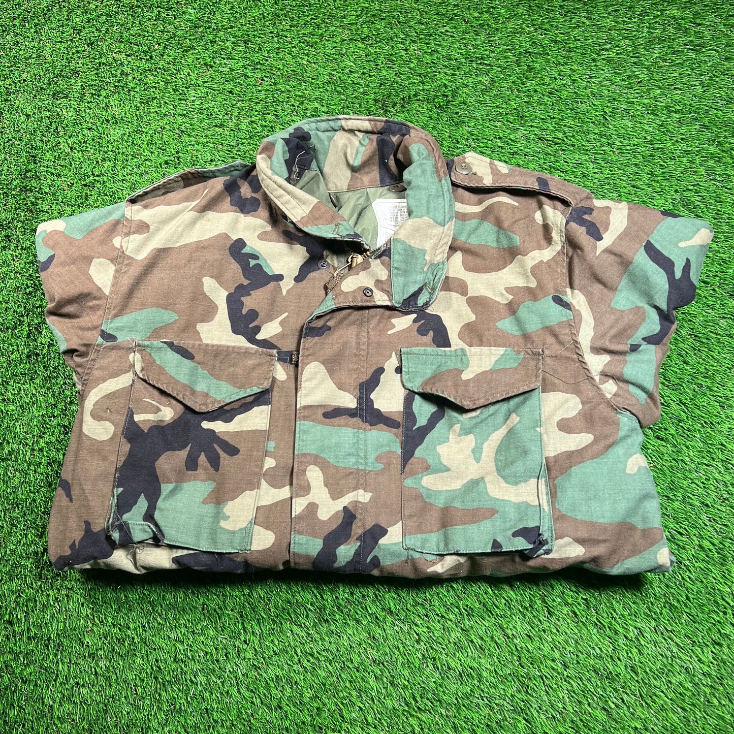 1990s Militray Woodland Camo Zip Up Jacket Size XL USED v18457