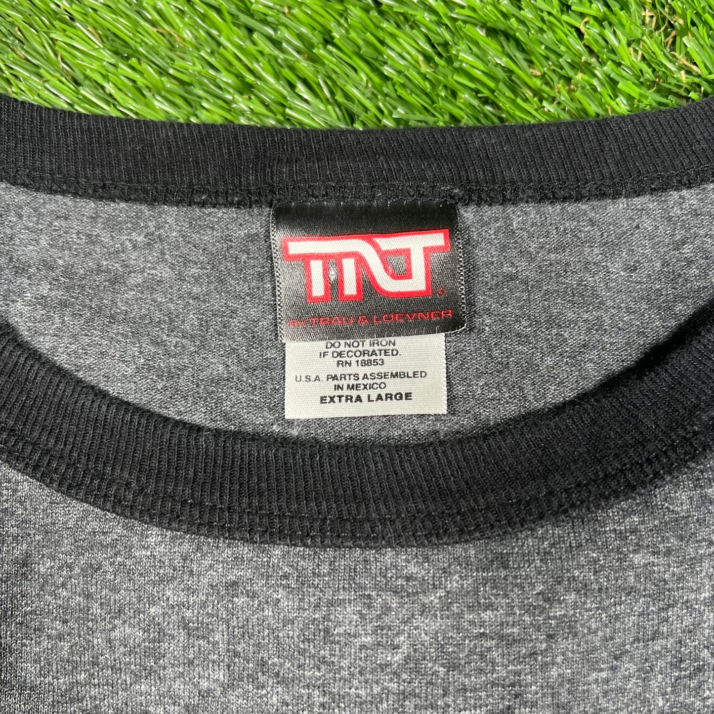 2006 How Many Licks Owl Grey Ringer Tee Size XL USED v17171