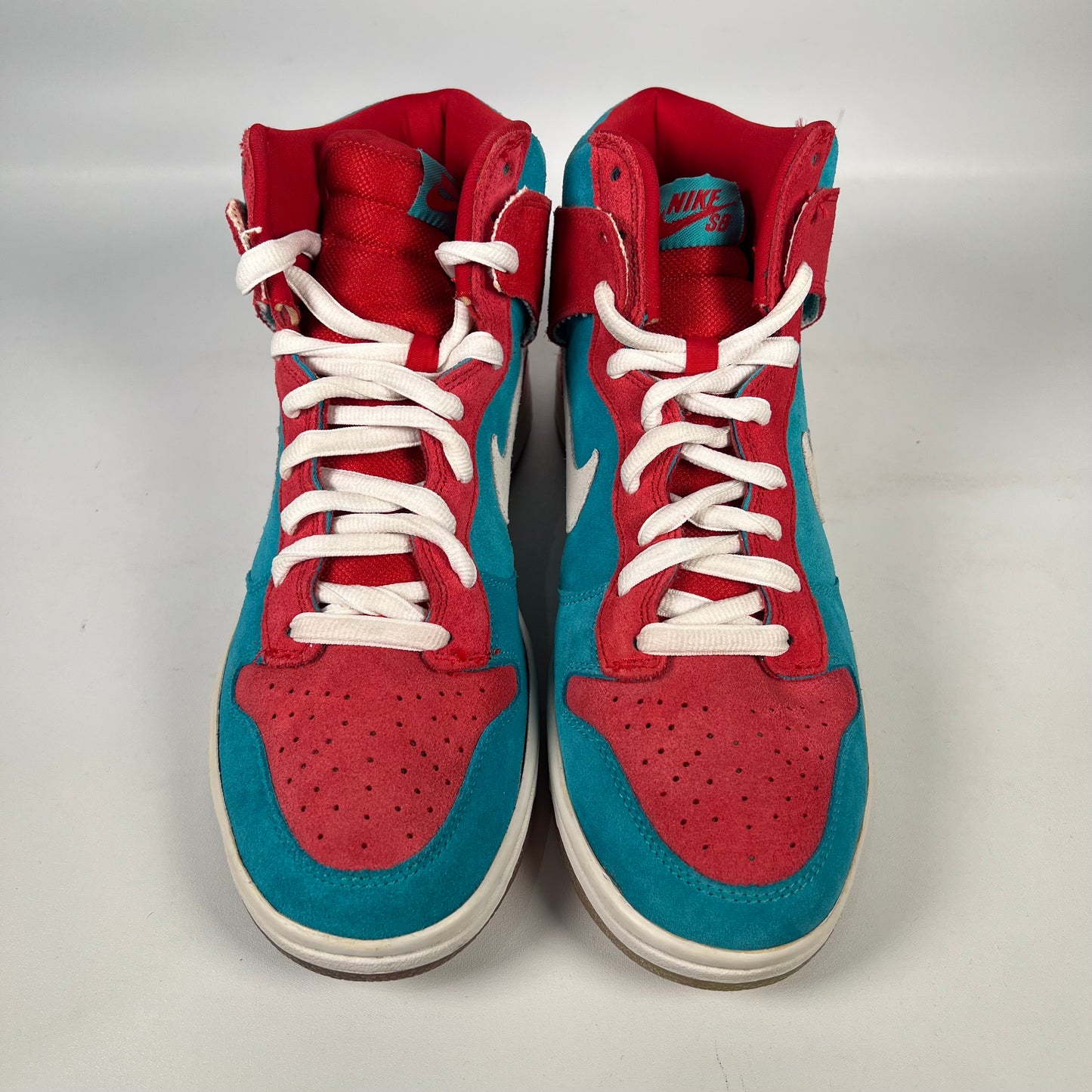 Nike SB Dunk High Bloody Gums (2009) Size 9.5 USED s20815