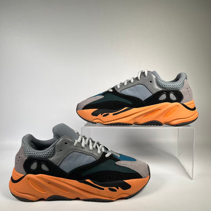 Yeezy Boost 700 Wash Orange (2021) Size 9 USED s23797