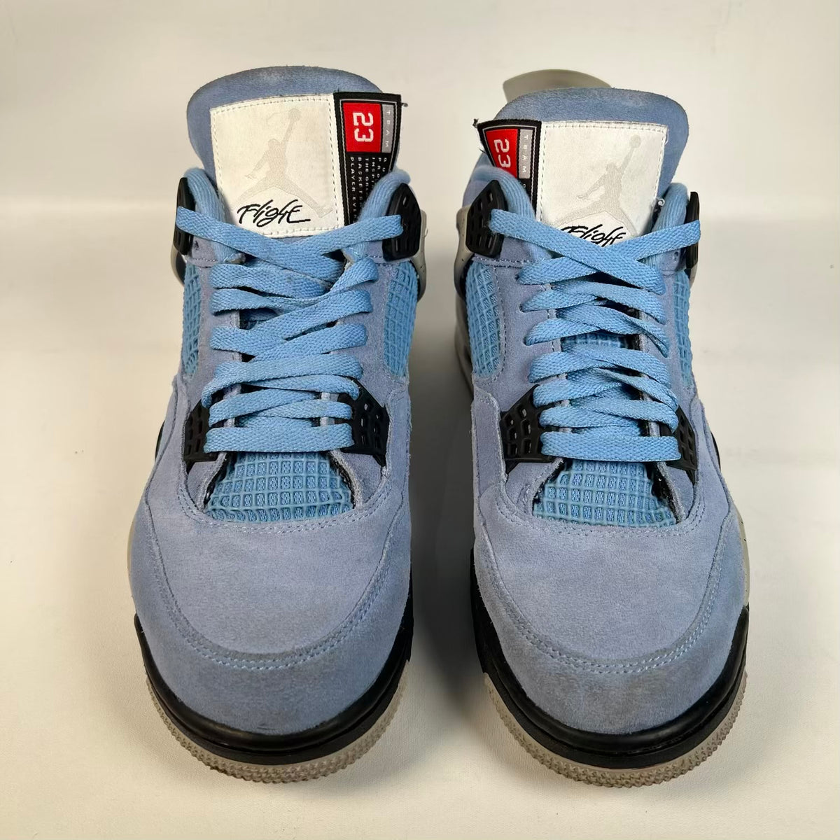 Jordan 4 University Blue (2021) Size 9.5 USED s23356