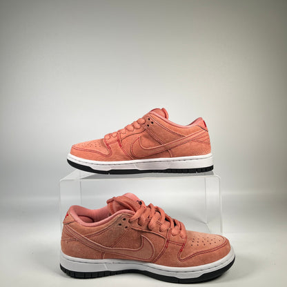 Nike SB Dunk Low Pink Pig Size 4 NEW s15176
