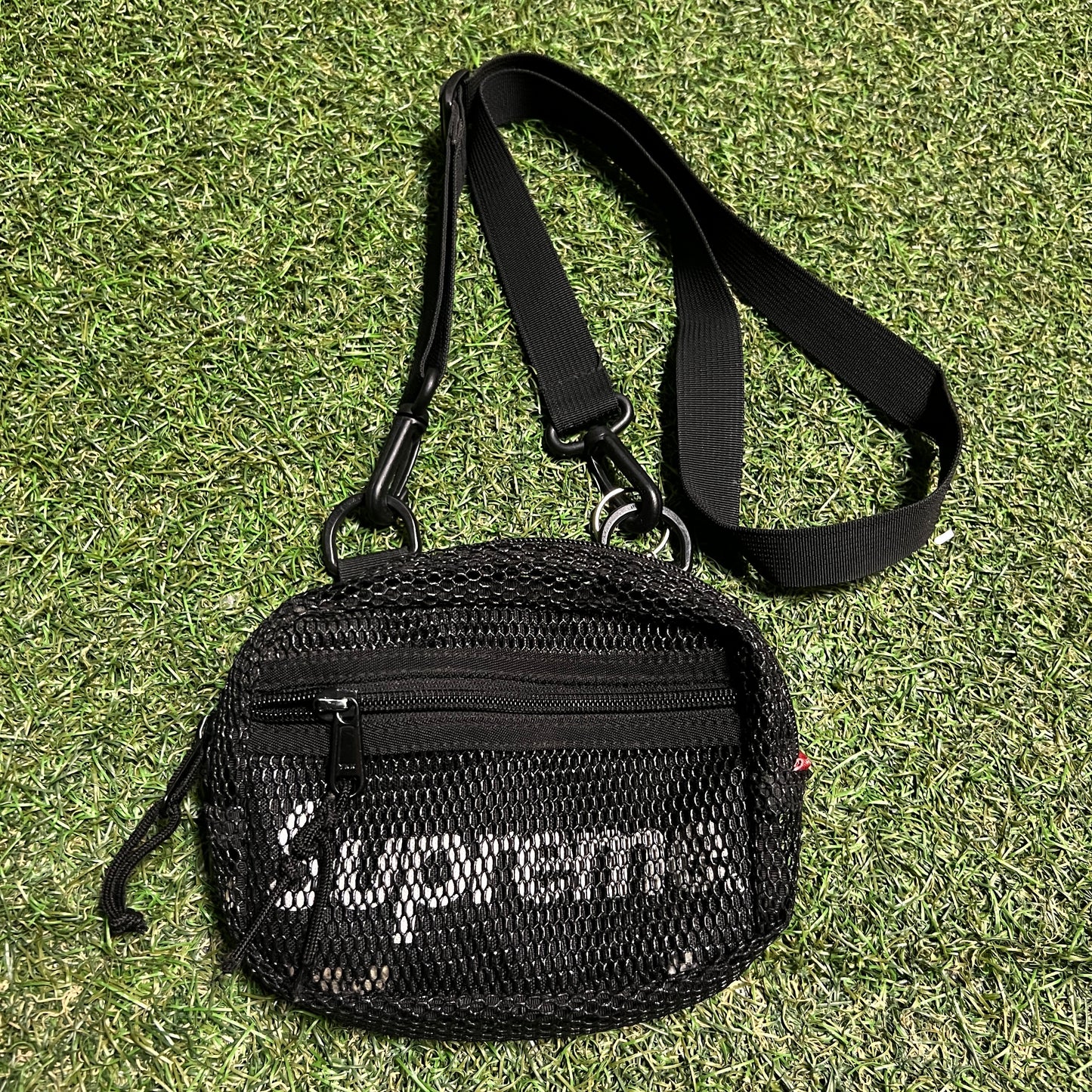 Supreme Small Mesh 2020 Black Shoulder Bag USED x13974