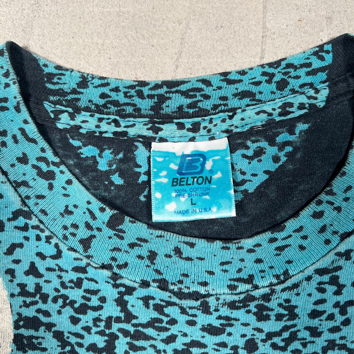 Michael Jordan Magic Johnson Tag Full Print Tee Teal/Black Size Large USED v5833