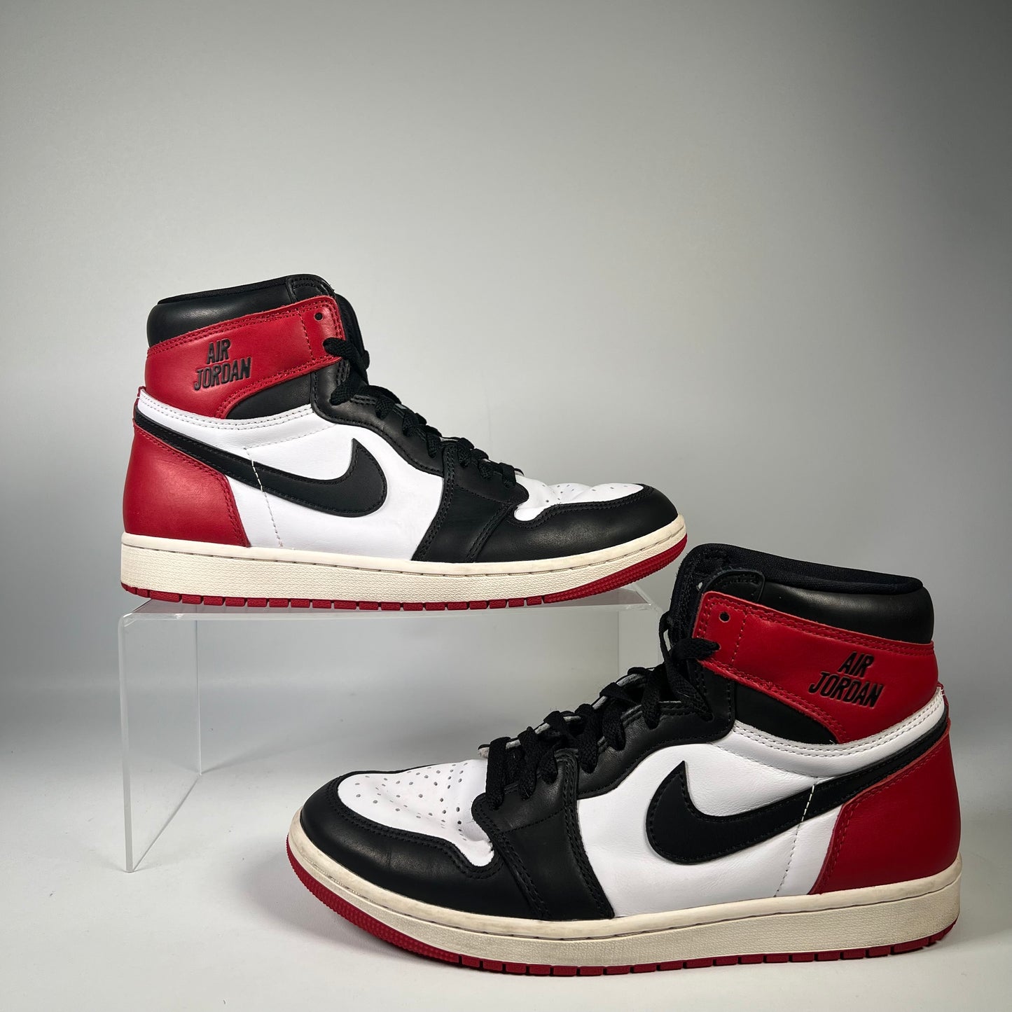 Jordan 1 Black Toe Reimagined (2025) Size 9.5 USED s20075
