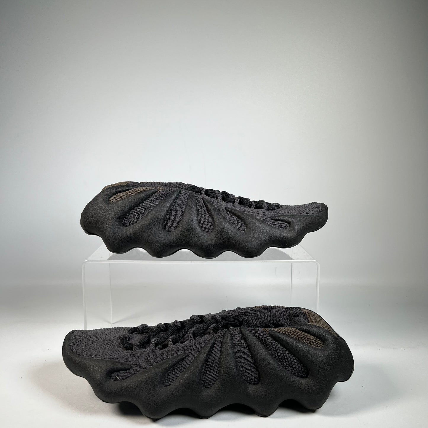 Yeezy 450 Dark Slate (2022) Size 9 USED s22264